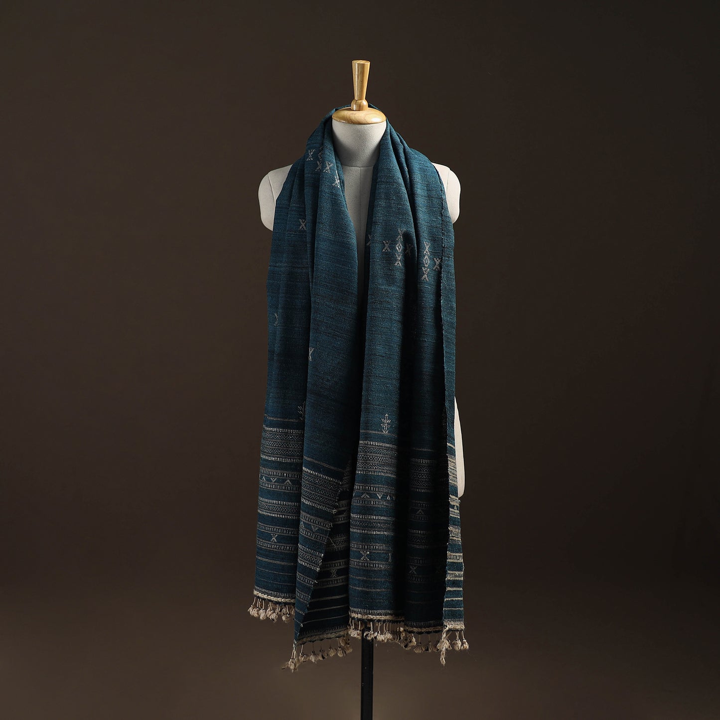 Kutch Bhujodi Handspun Handwoven Merino Wool x Katia Silk Chomuk Buta Shawl 06