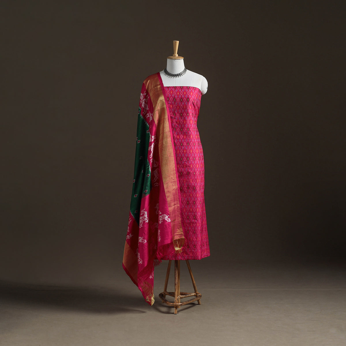 Pochampally Ikat Handloom Sico Unstitched Dress Material: Kurta with Mulberry Silk Dupatta 40