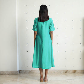 Buy Ethnic Plain Dresses for Women Online at iTokri.Com