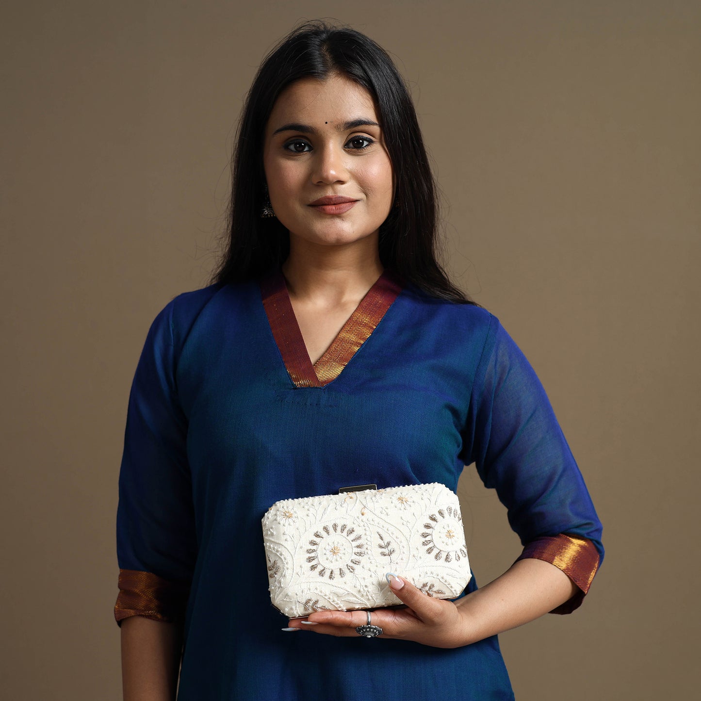 Chikankari Embroidery Clutch / Sling Bag