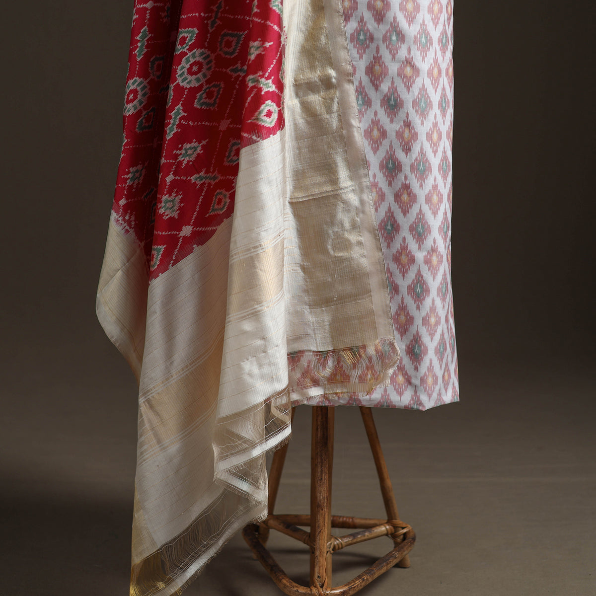 Pochampally Ikat Handloom Sico Unstitched Dress Material: Kurta with Mulberry Silk Dupatta 41
