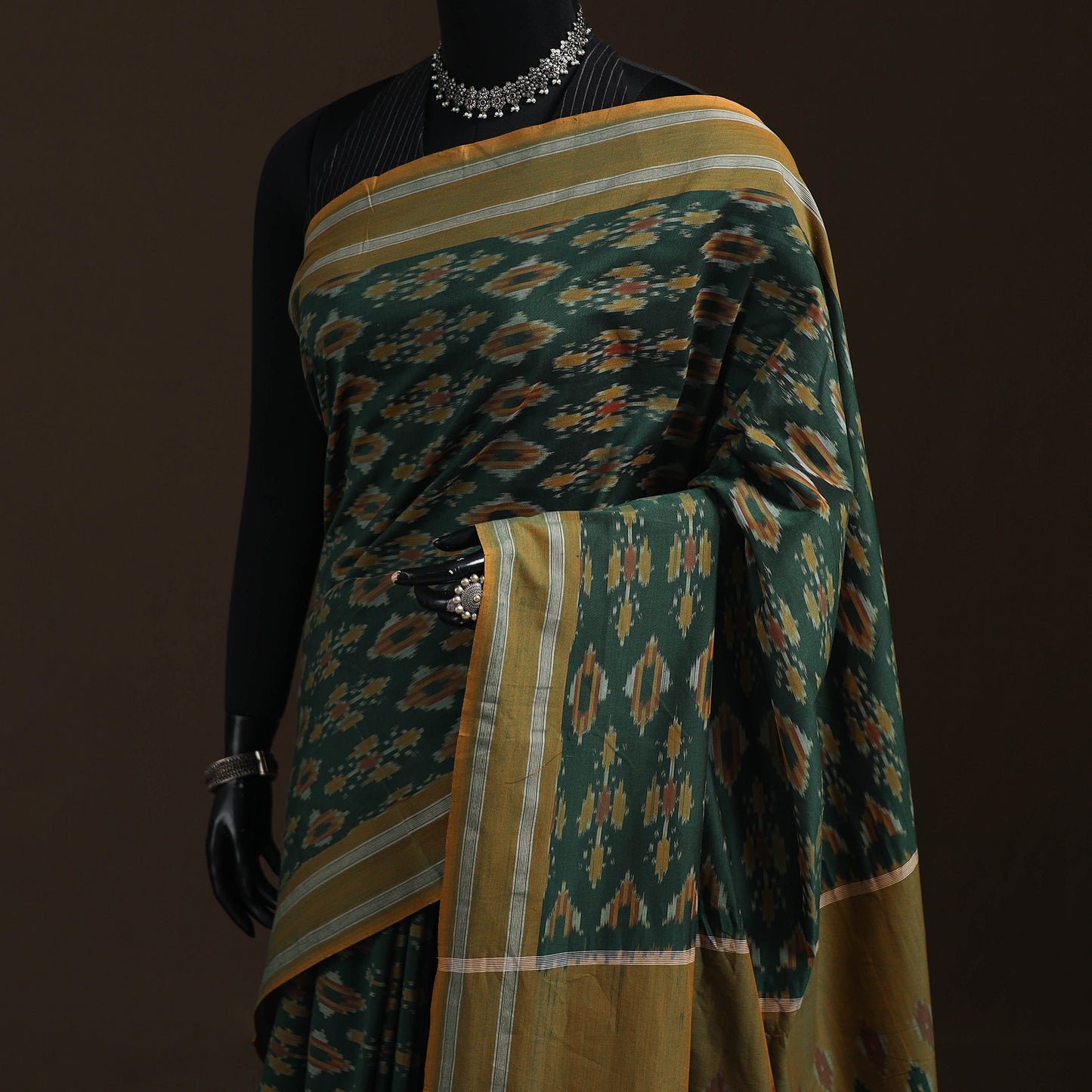 Pochampally Ikat Weave Mercerised Cotton Saree 02