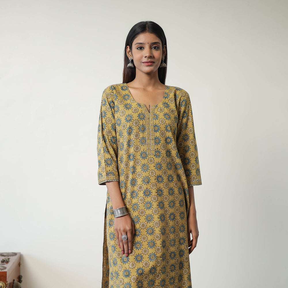 Block Printed Cotton Straight Ajrakh Kurta 29