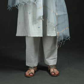 Plain Slub Cotton Hand Embroidered Suit Set with Dupatta for women 10