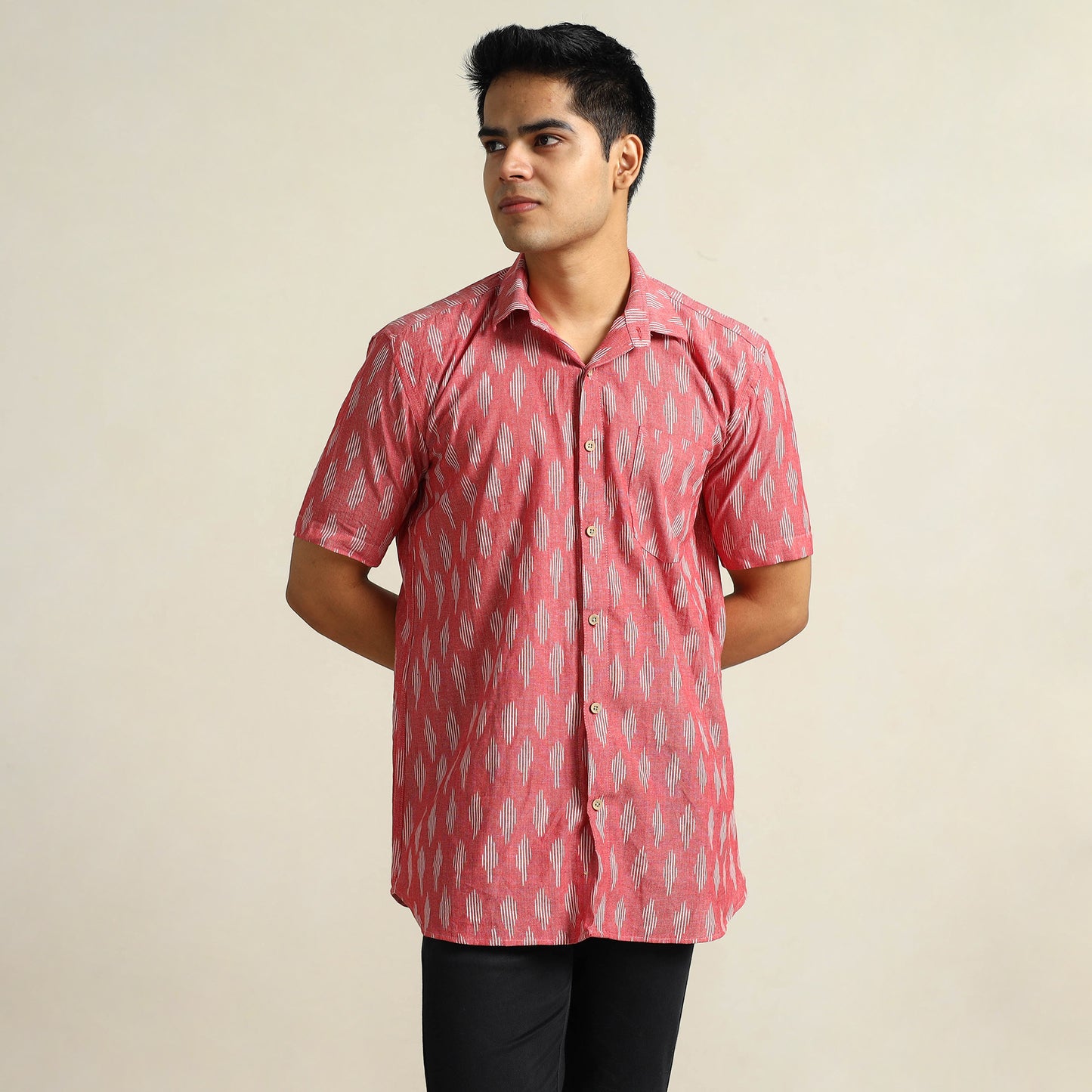 Buy Maroon Pochampally Ikat Weave Cotton Men Half Sleeve Shirt 12 Online at iTokri.com
