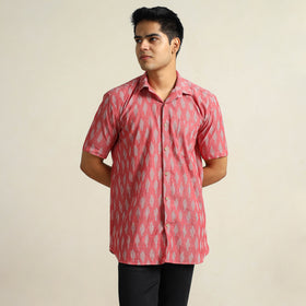 Buy Maroon Pochampally Ikat Weave Cotton Men Half Sleeve Shirt 12 Online at iTokri.com