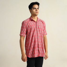 Buy Maroon Pochampally Ikat Weave Cotton Men Half Sleeve Shirt 12 Online at iTokri.com