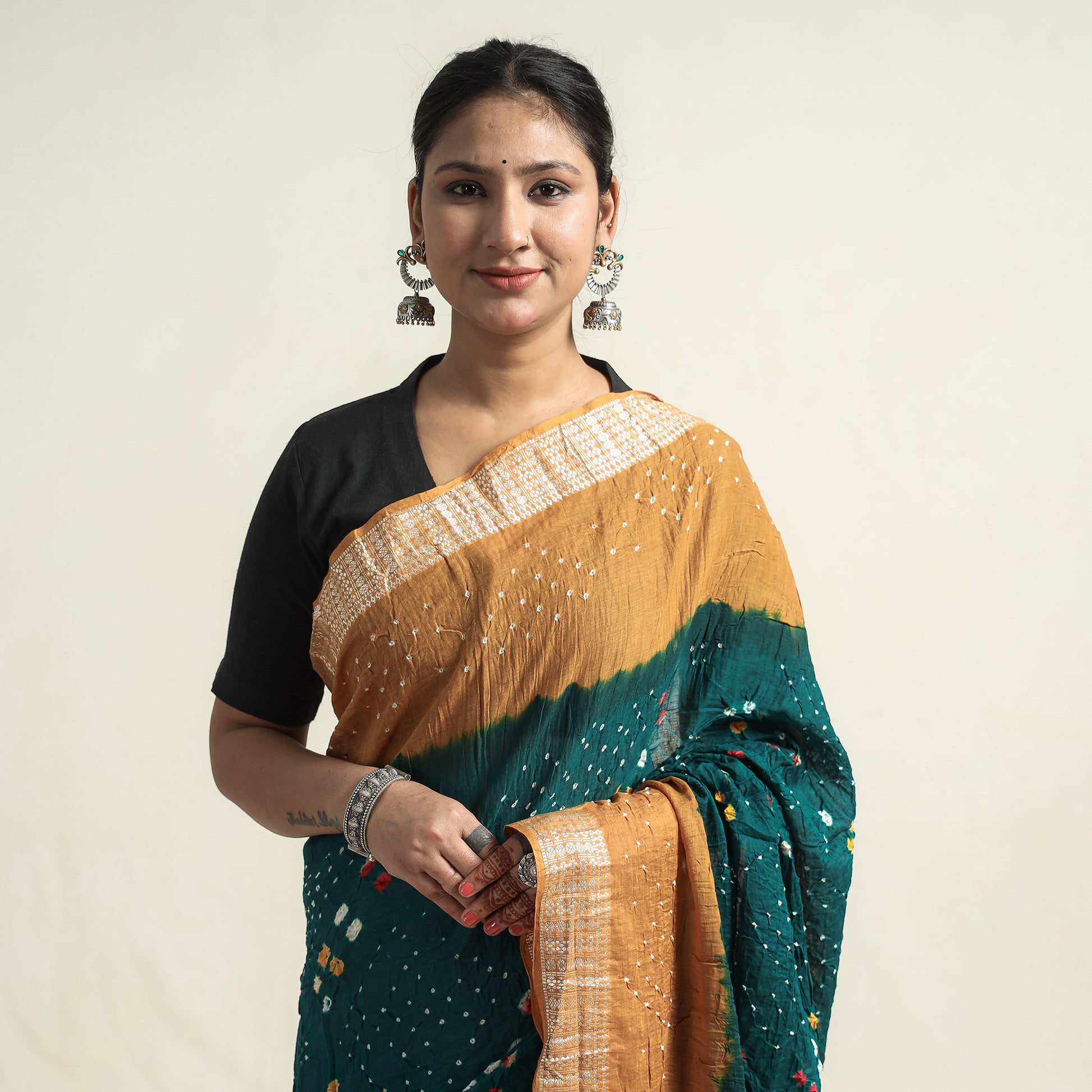 bandhani saree