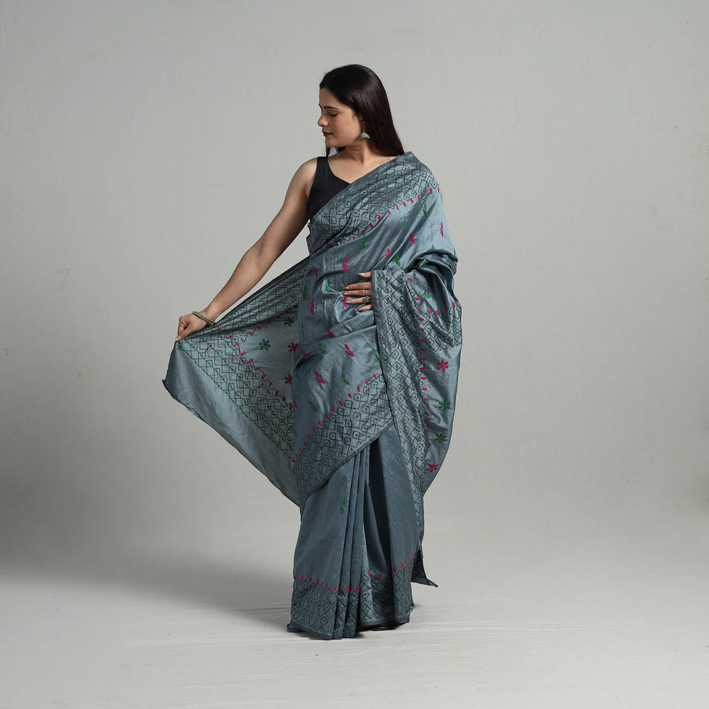 Grey - Handcrafted Bengal Nakshi Kantha Work Silk Saree 08