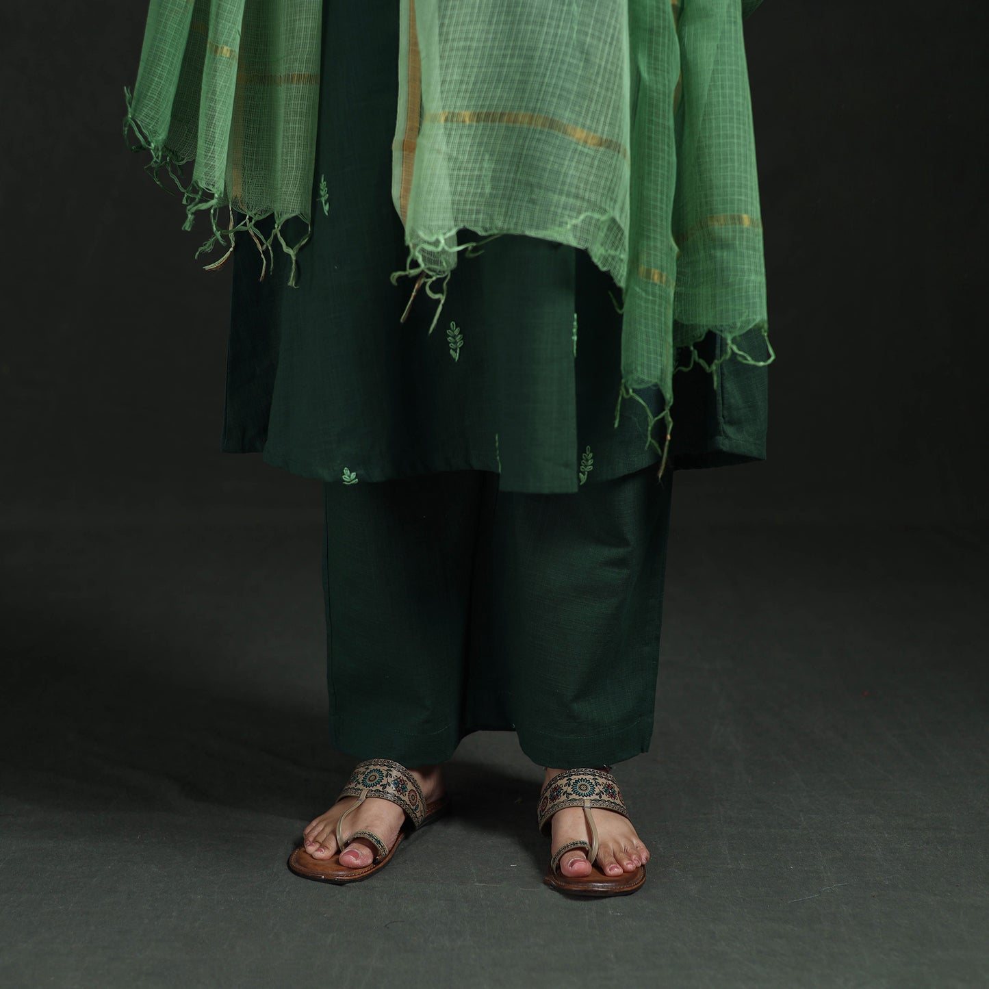 Plain Slub Cotton Hand Embroidered Suit Set with Dupatta for women 02