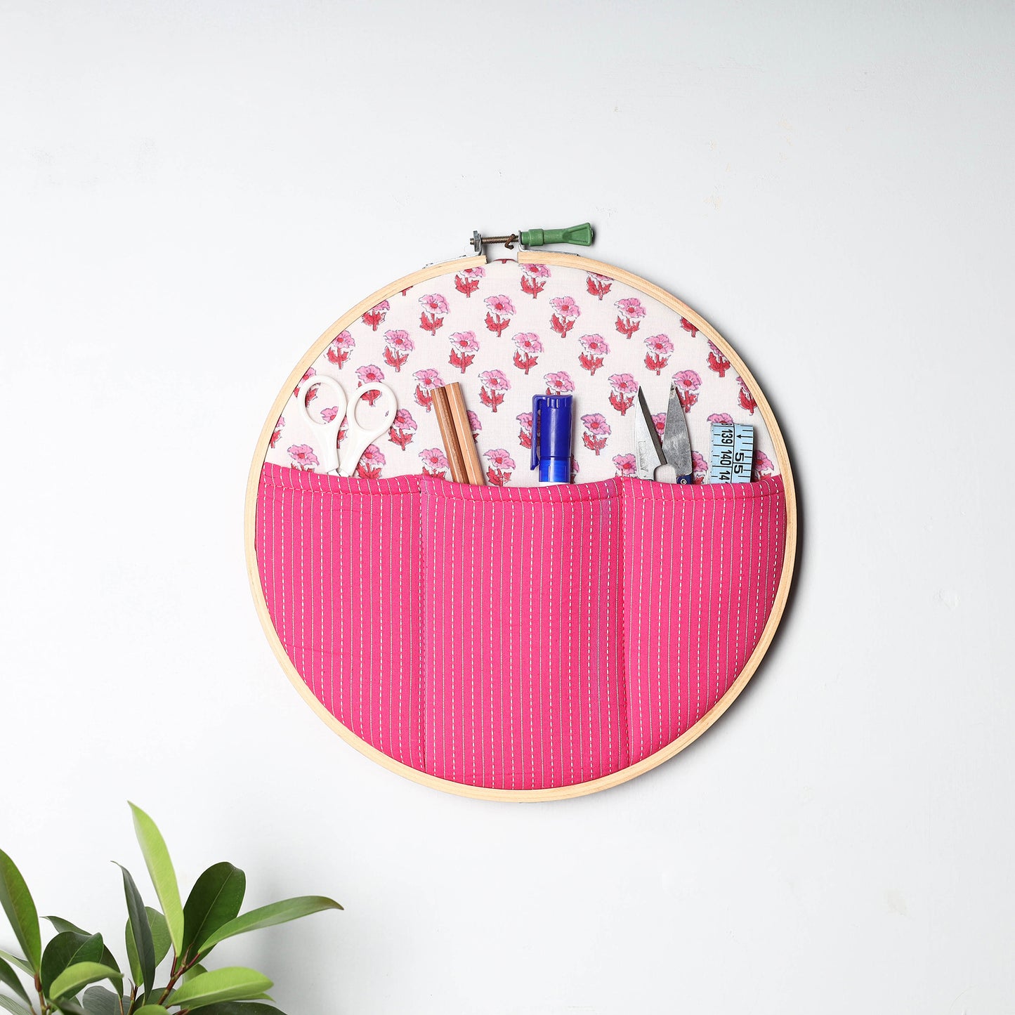 Embroidery Hoop Wall Decor (Large) 05