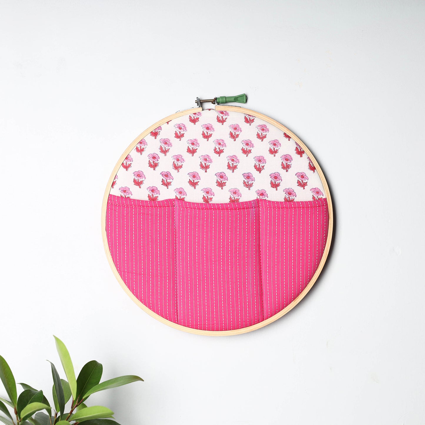 Embroidery Hoop Wall Decor (Large) 05