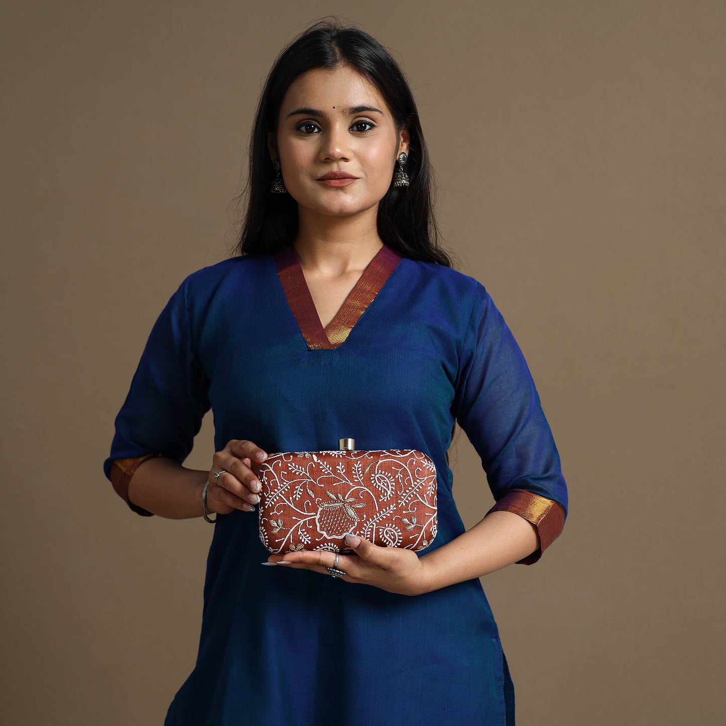 Chikankari Embroidery Clutch / Sling Bag