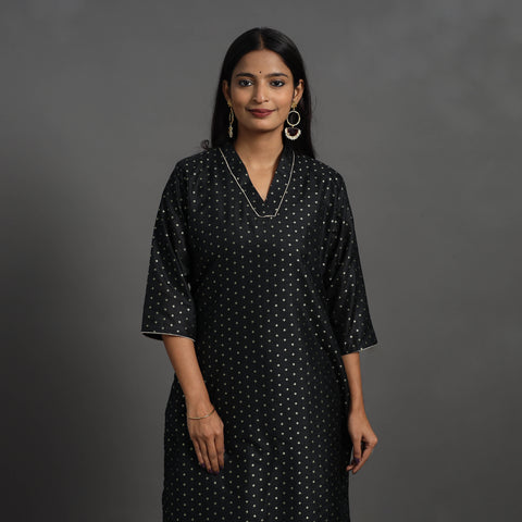 Black - Traditional Cutwork Zari Buti Banarasi Silk Kurta 01