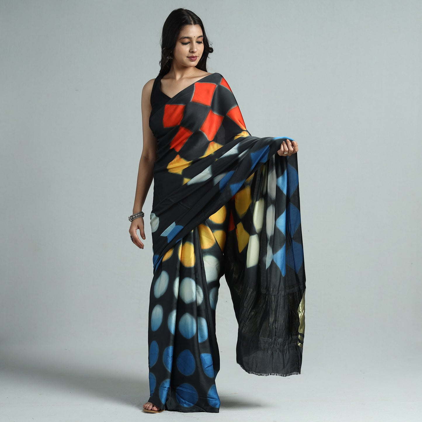 Black - Shibori Clamp Dyed Modal Silk Saree with Zari Border 07