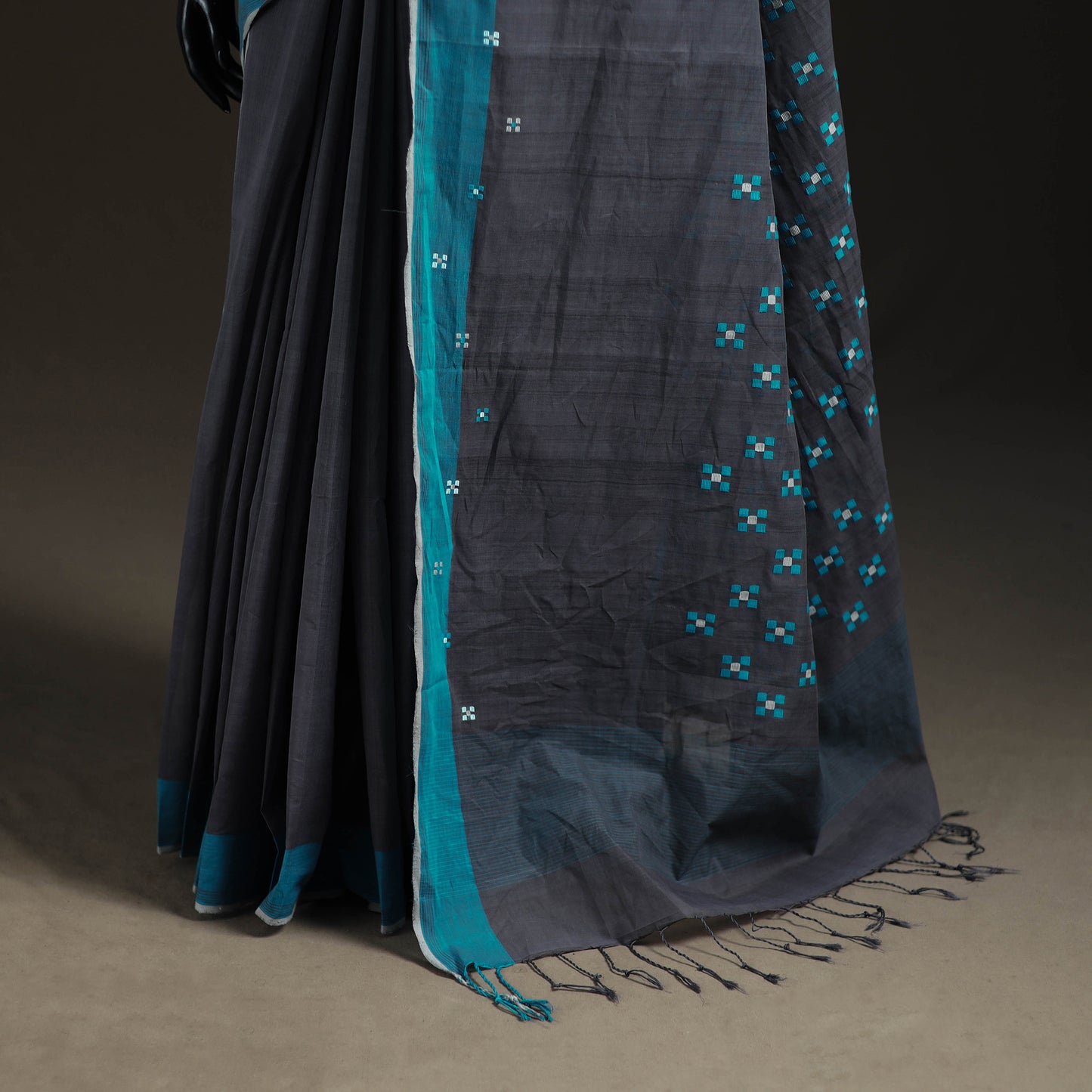 Godavari Jamdani 5 Square Buti Pure Handloom Cotton Saree 13