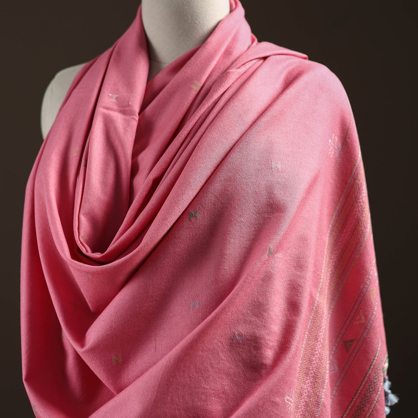 Kutch Bhujodi Handwoven Merino Wool Shawl 13