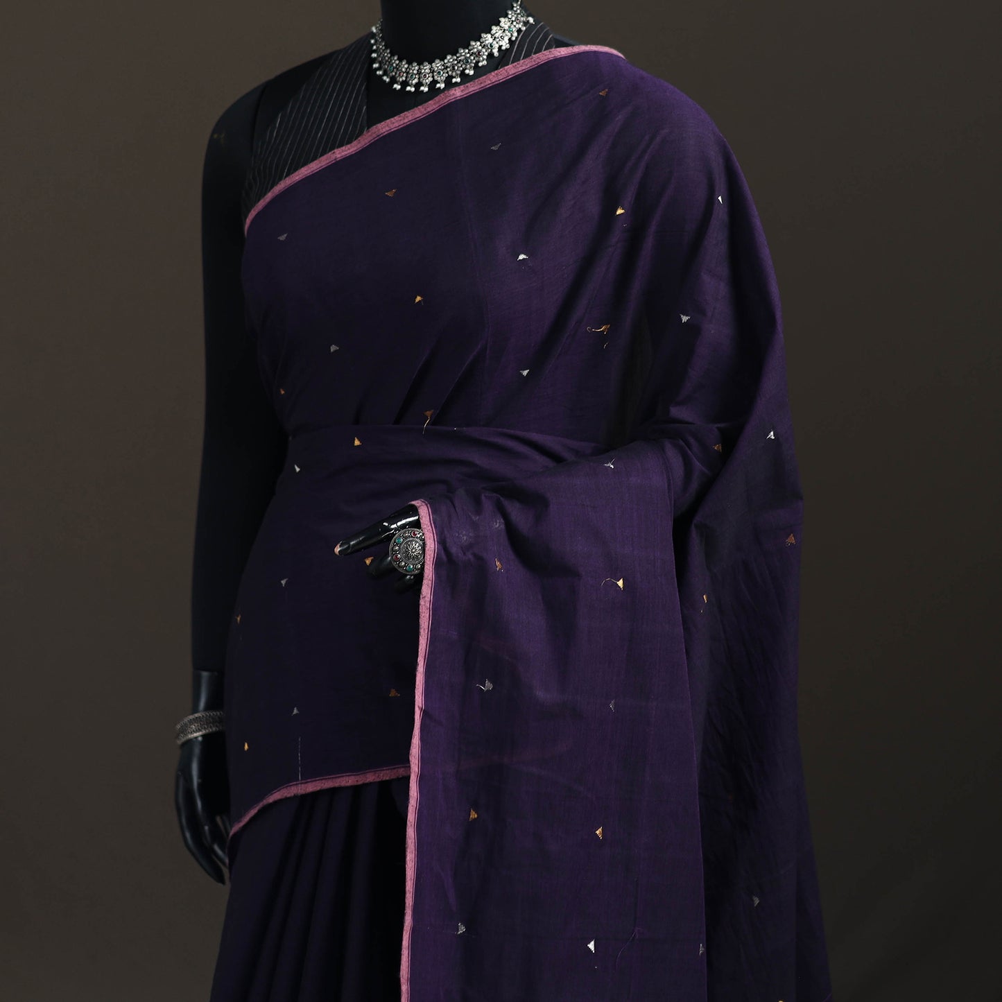 Godavari Jamdani Triangle Buti Pure Handloom Cotton Saree 14