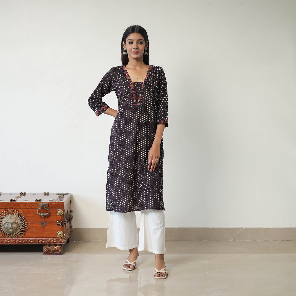 Block Printed Cotton Straight Ajrakh Kurta 31