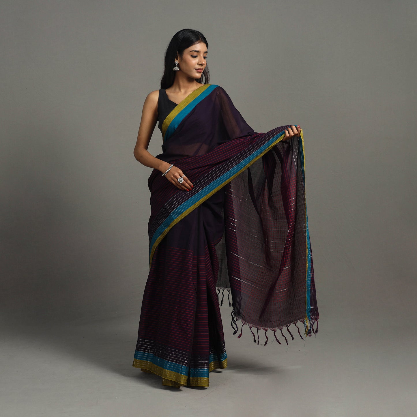 Black - Stepwell Turned Weft Cotton Handloom Saree 15