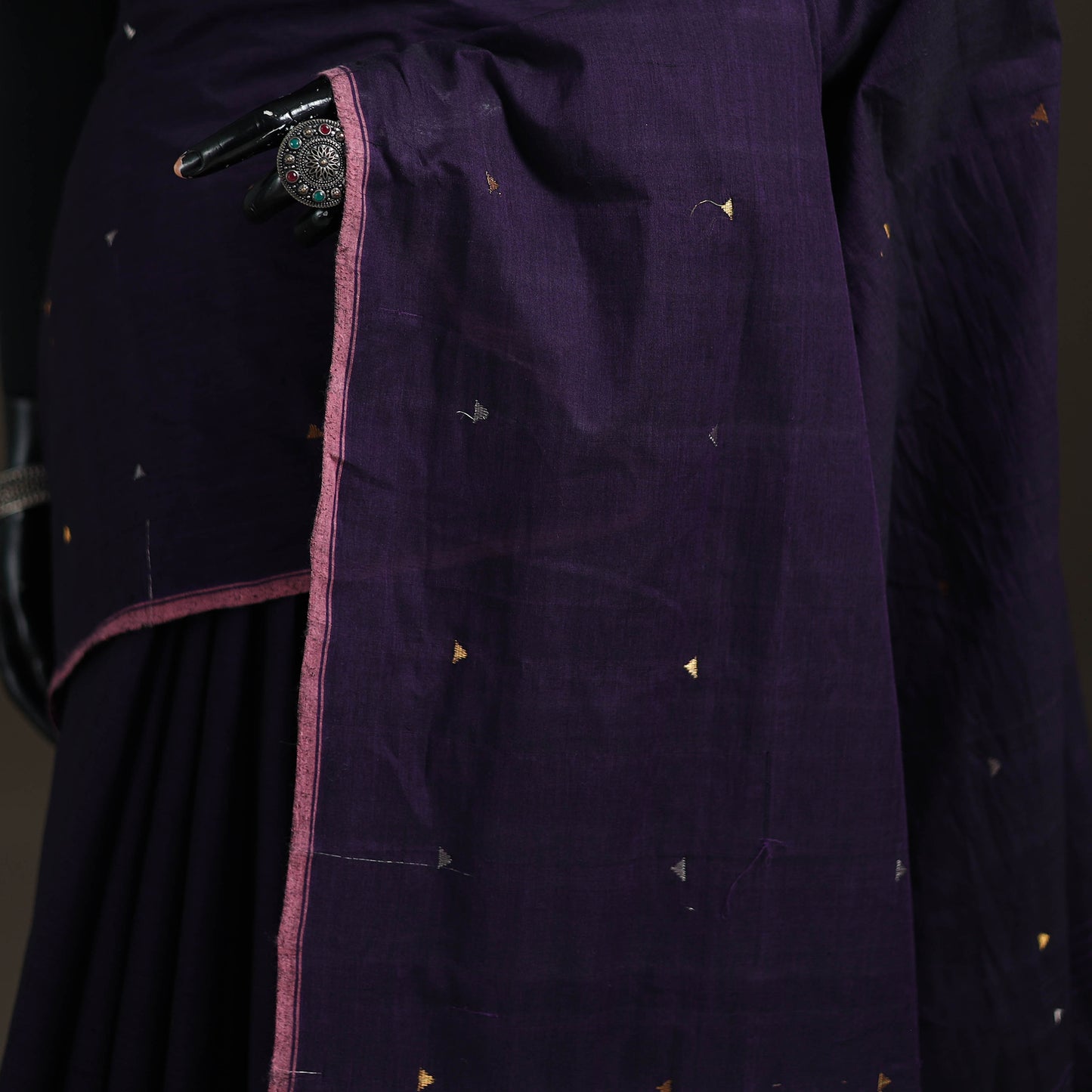 Godavari Jamdani Triangle Buti Pure Handloom Cotton Saree 14