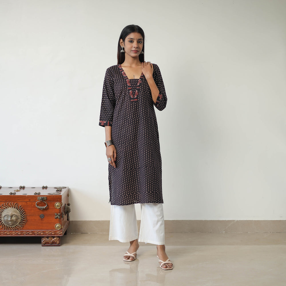 Block Printed Cotton Straight Ajrakh Kurta 31