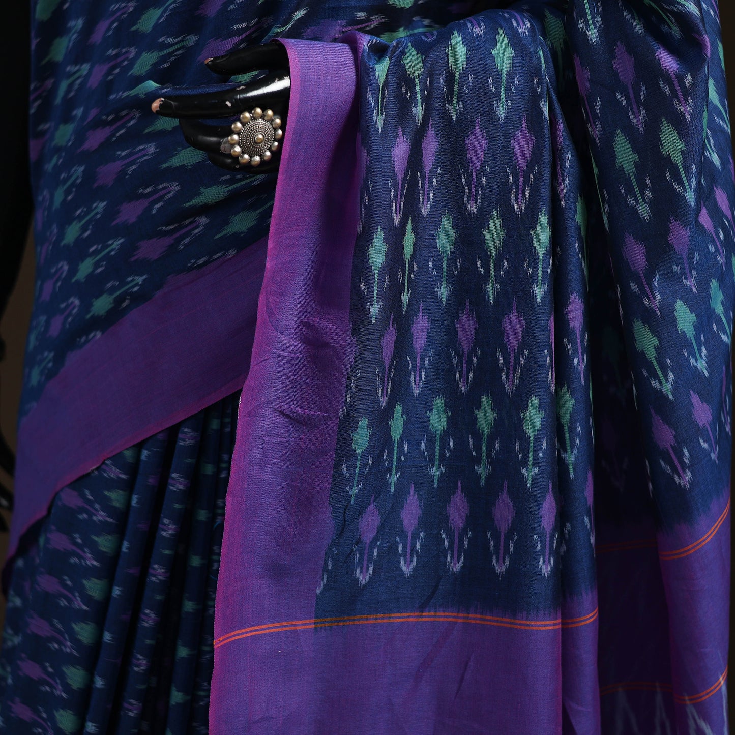 Pochampally Ikat Weave Mercerised Cotton Saree 10