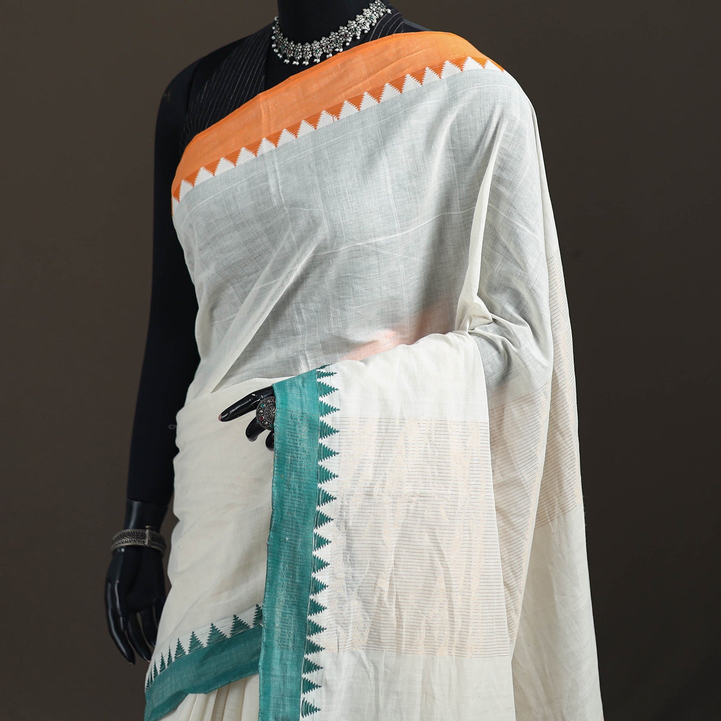 Dobby Kuppadam Pure Handloom Cotton Saree 16