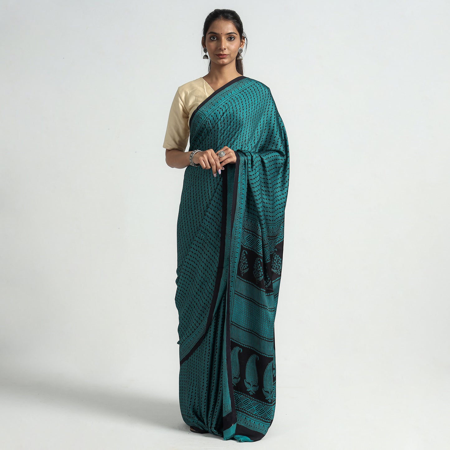 modal silk saree