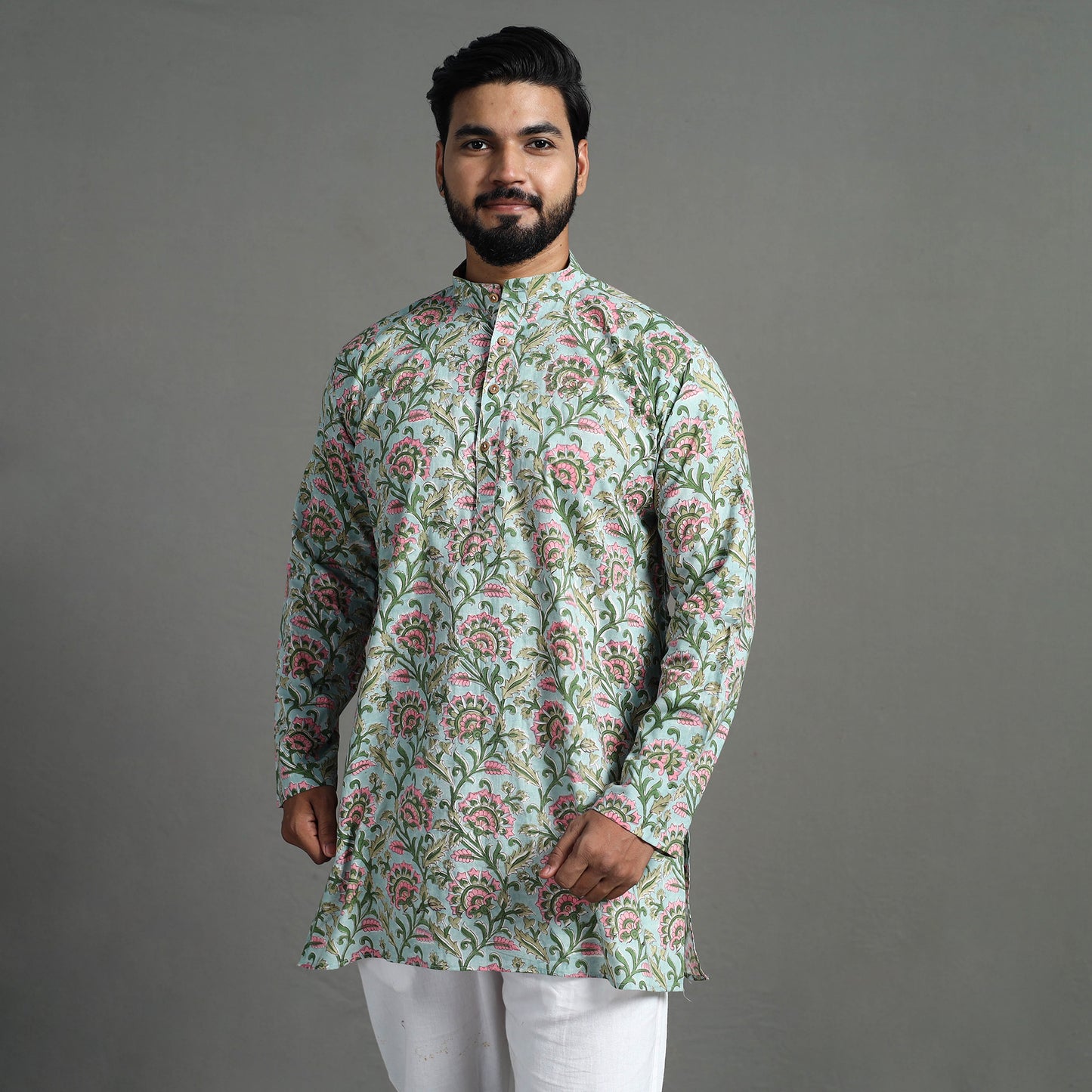 Sanganeri Block Printed Cotton Men Short Kurta 05