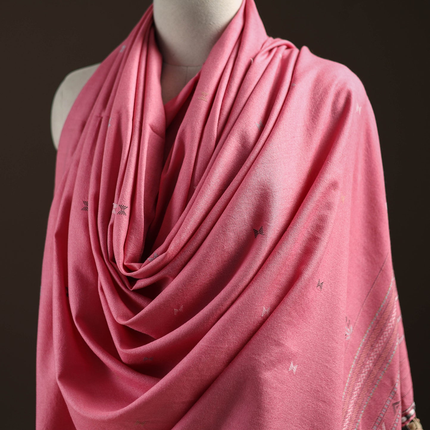 Kutch Bhujodi Handwoven Merino Wool Shawl 17