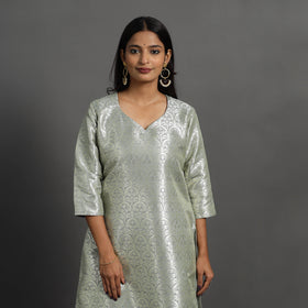 Grey - Cutwork Tissue Zari Jaal Banarasi Silk Kurta 04