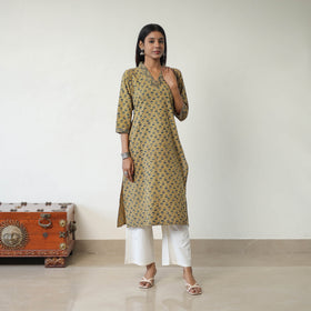 Yellow Block Printed Cotton Straight Ajrakh Kurta for Women