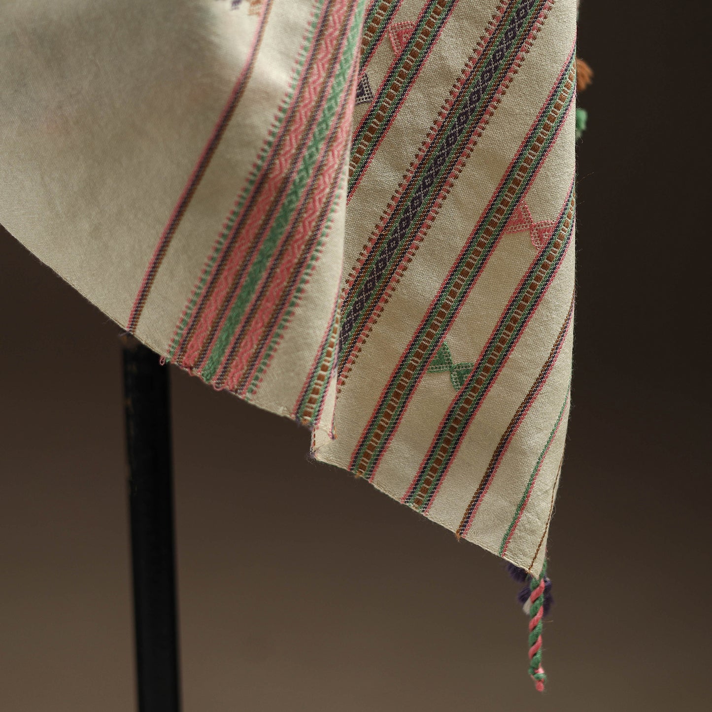 Kutch Bhujodi Handwoven Merino Wool Shawl 18