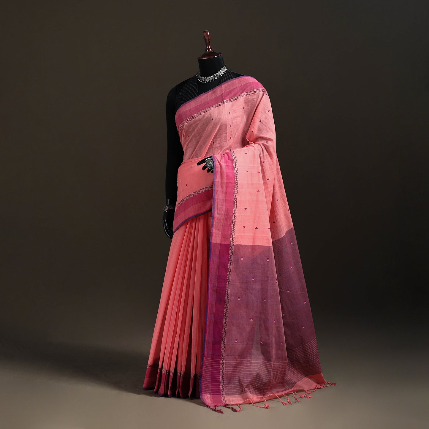 Godavari Jamdani Buti Pure Handloom Cotton Saree 19