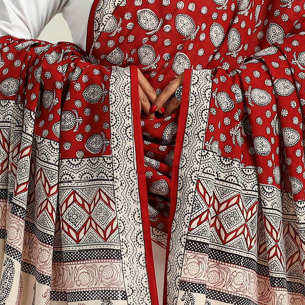 Red - Hand Block Print Cotton Bagh Dupatta 33