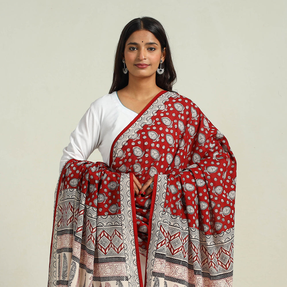 Red - Hand Block Print Cotton Bagh Dupatta 33