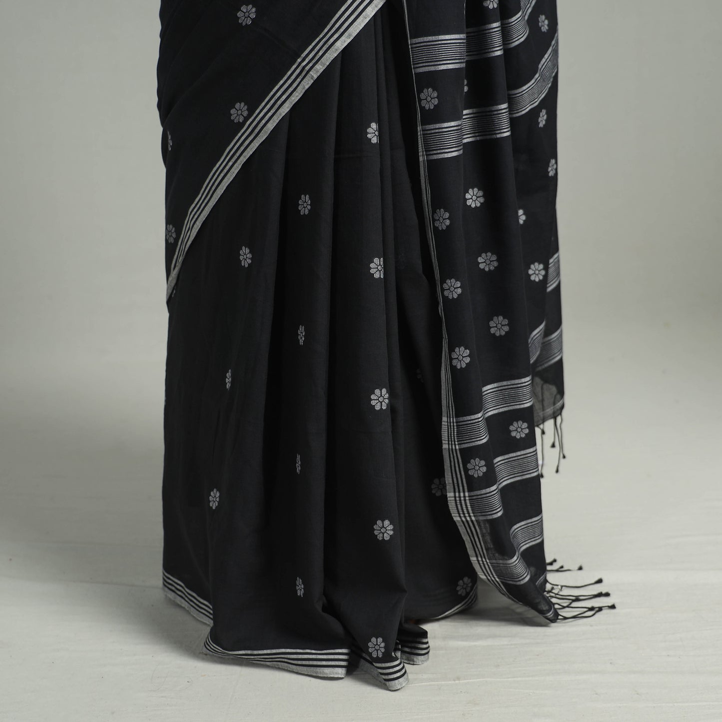 Black - Handloom Cotton Phulia Jamdani Saree with Tassels 25