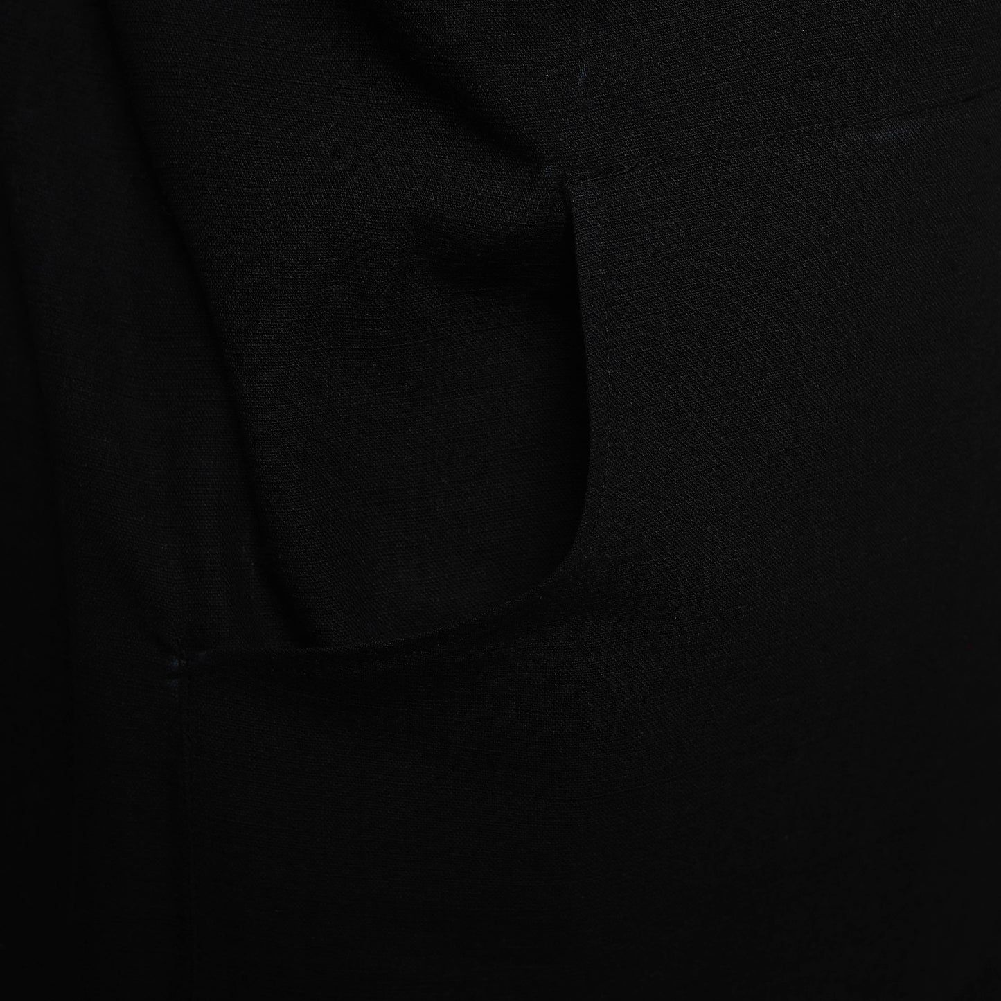 Black - jhiri handloom cotton apron with pocket 17