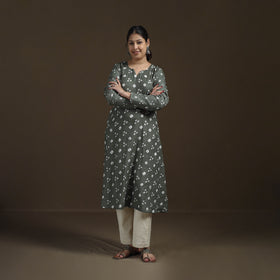 Bandhani Tie-Dye Cotton A-Line Kurta for women 01