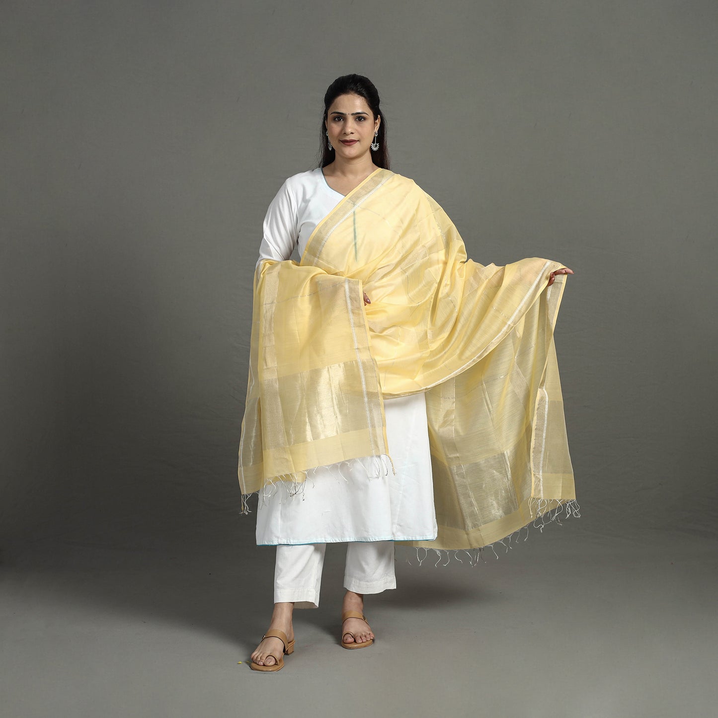 Yellow - Handloom Silk Cotton Zari Work Maheshwari Dupatta 18