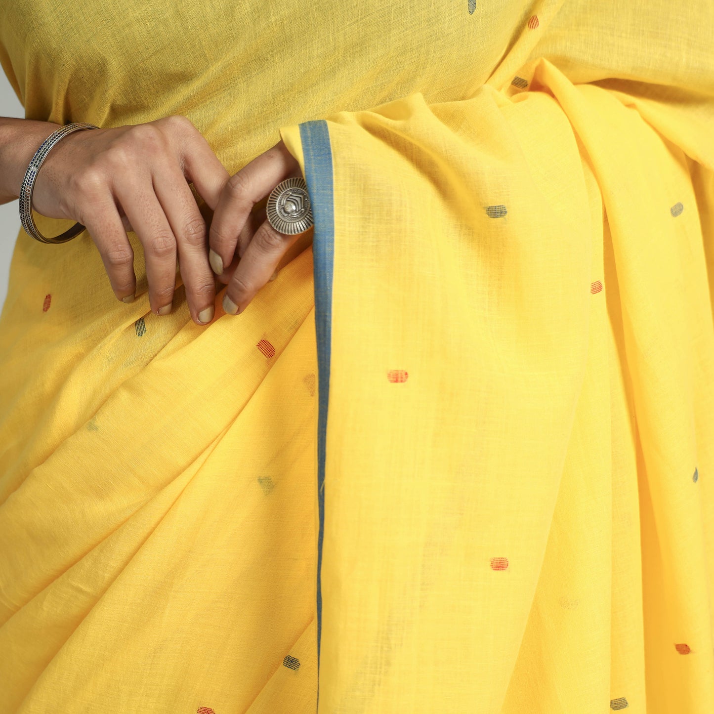 Yellow - Handloom Cotton Phulia Jamdani Saree with Tassels 27