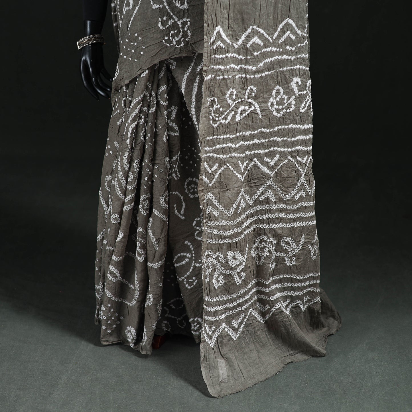 Kutch Bandhani Tie-Dye Cotton Saree 70
