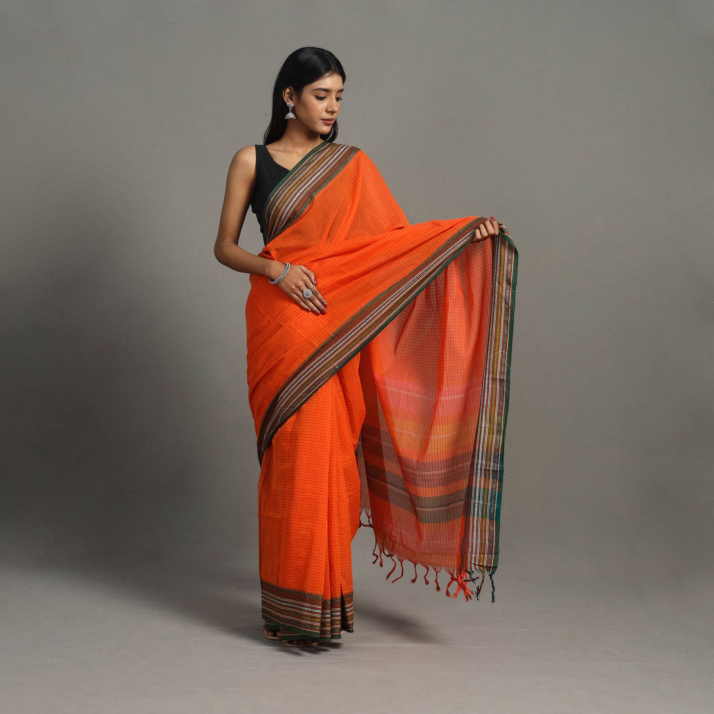 Narayanpet Classic Dobby Cotton Handloom Saree 22