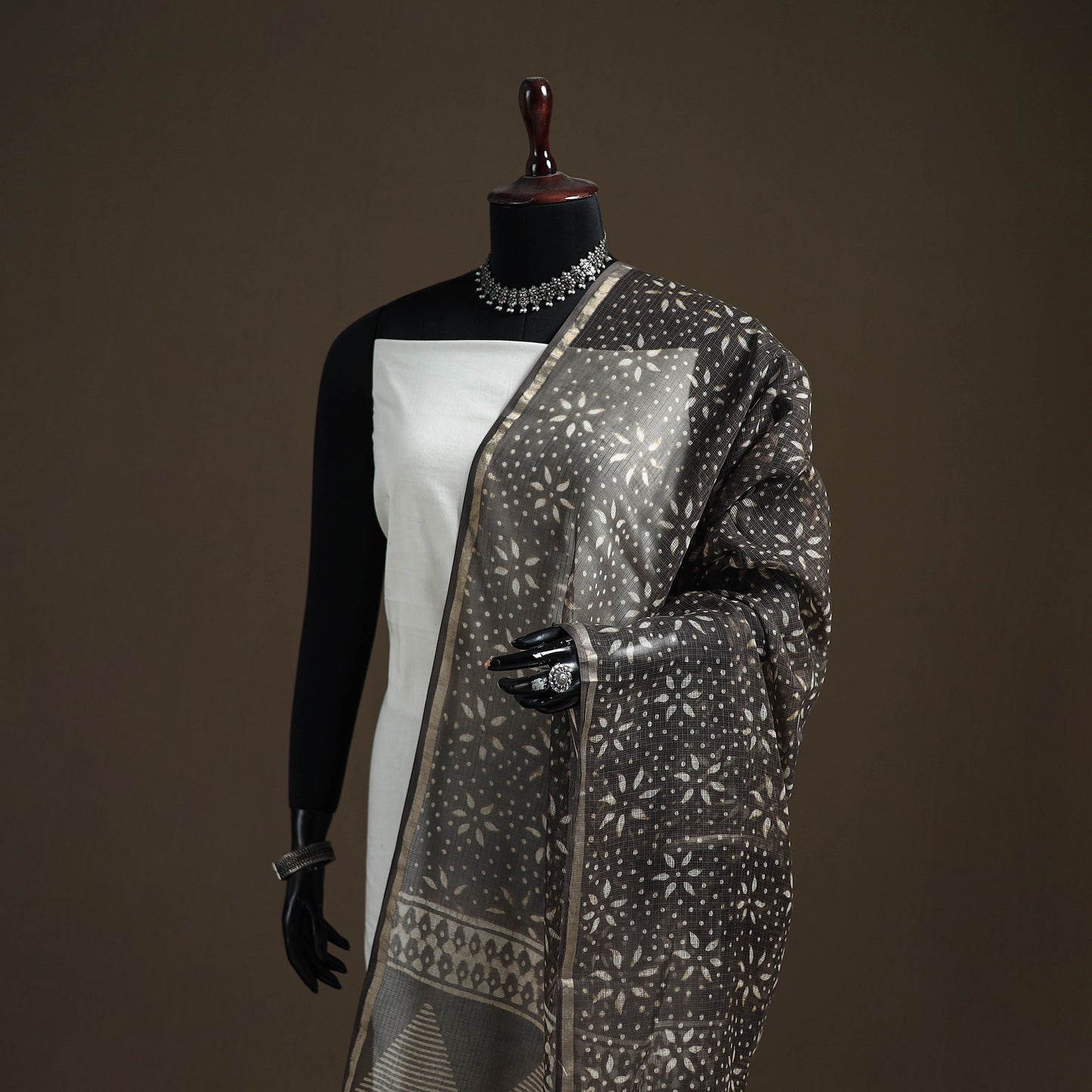 Pipad Hand Block Print Natural Dyed Kota Doria Cotton Dupatta 04