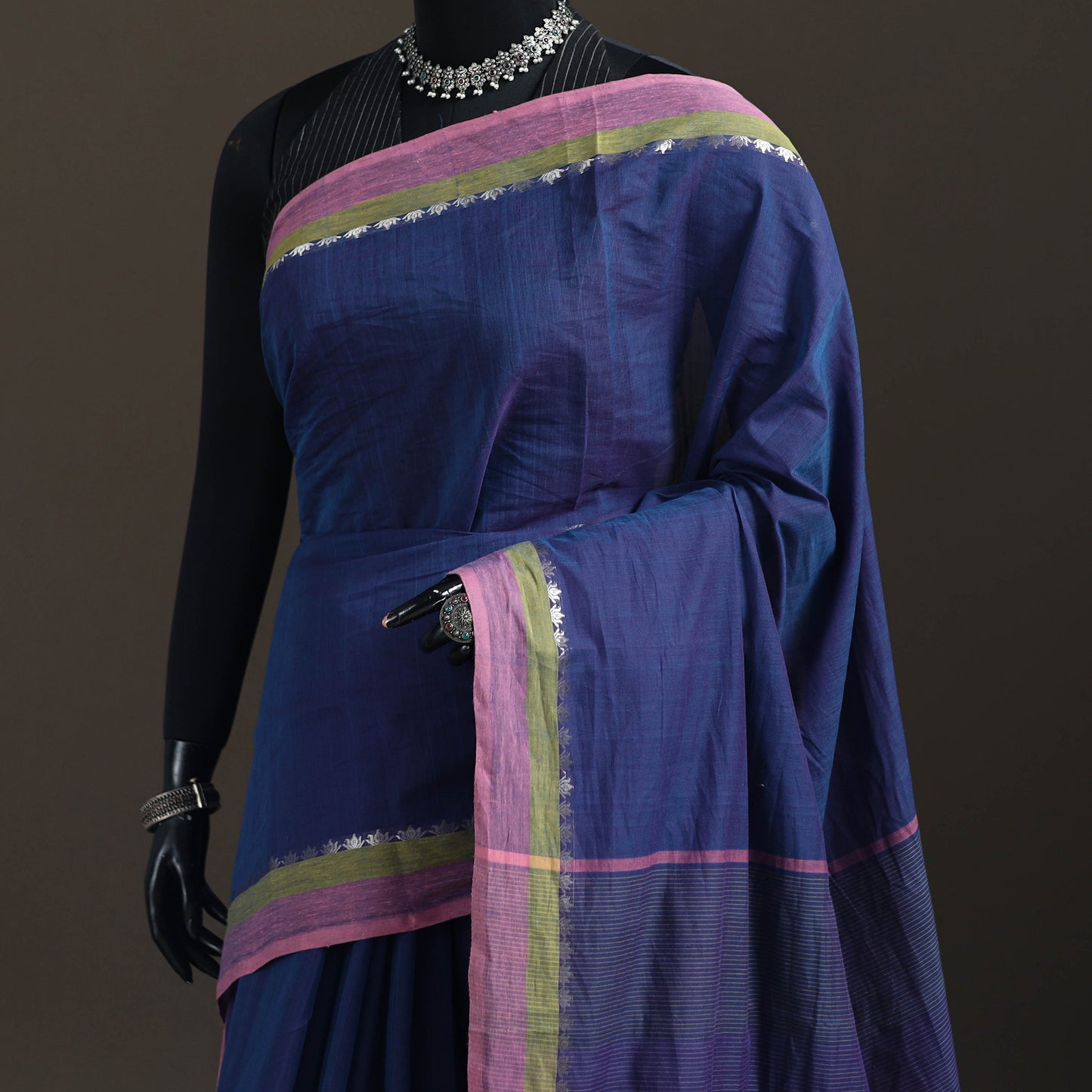 Godavari Plain Pure Handloom Dobby Cotton Saree 24