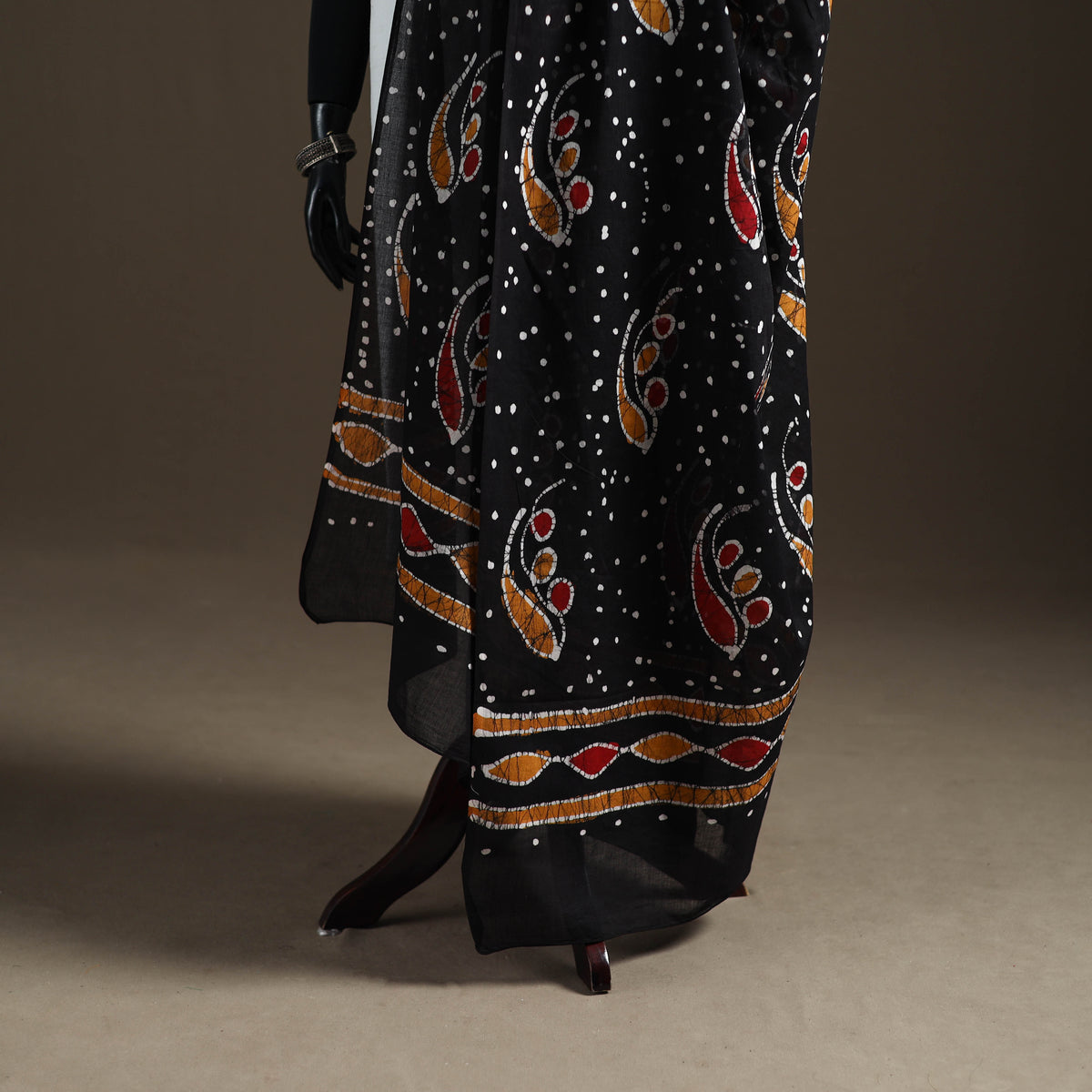 Black - hand batik print cotton dupatta 31 - handcrafted