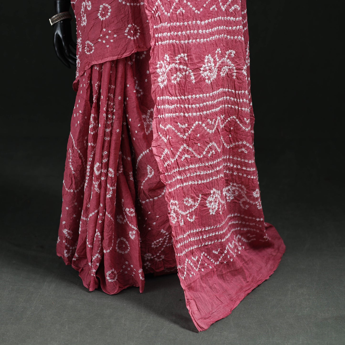 Kutch Bandhani Tie-Dye Cotton Saree 72