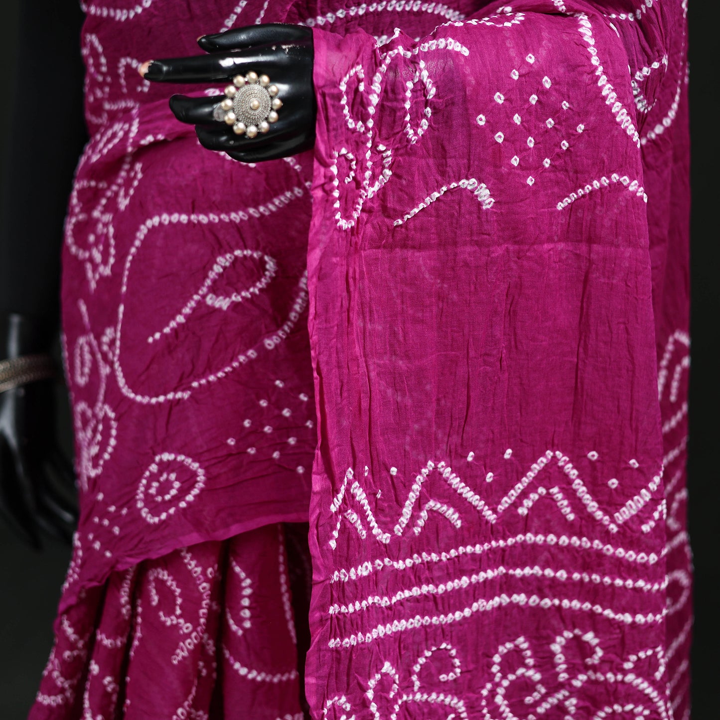 Kutch Bandhani Tie-Dye Cotton Saree 73