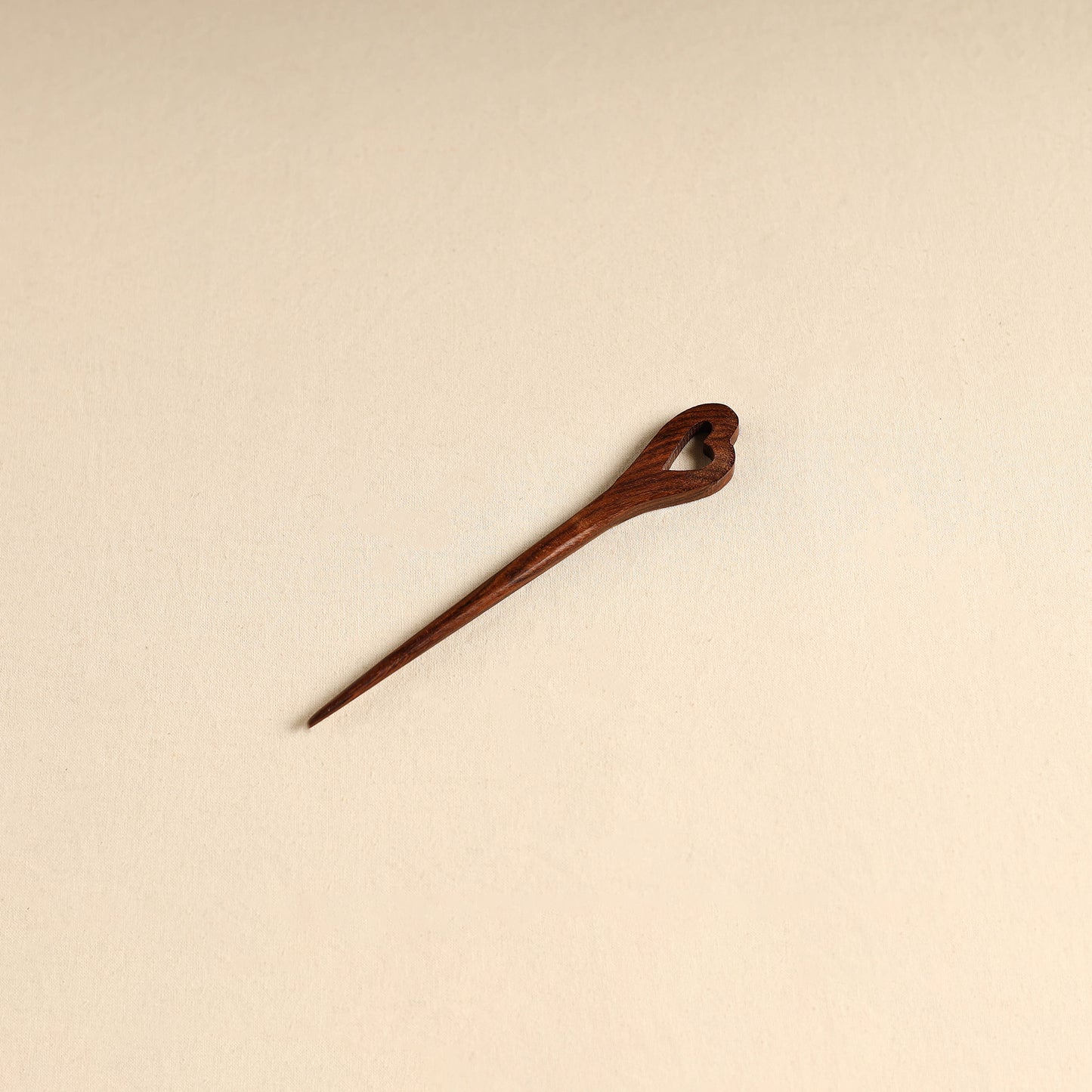 Hand Carved Sheesham Wood Juda Stick 24